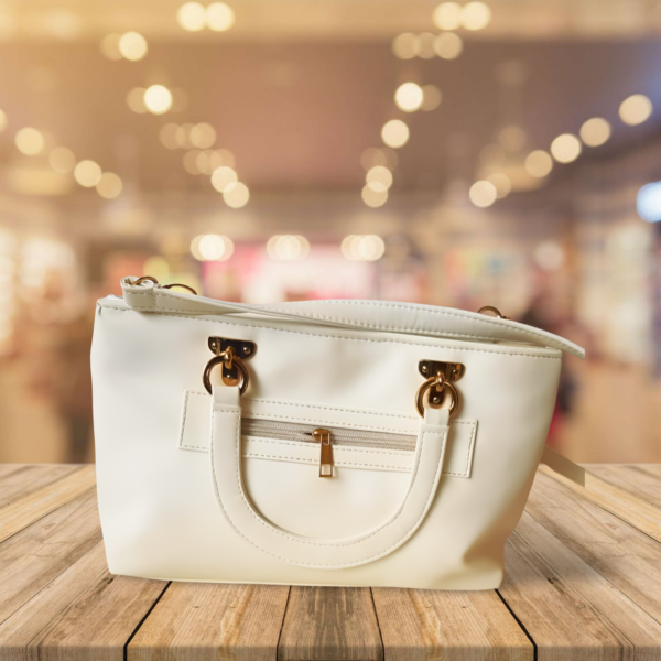 "Elegant Medium-Sized Purse - Simple Design" - Image 2