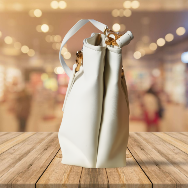 "Elegant Medium-Sized Purse - Simple Design" - Image 3